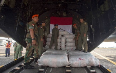 6 Pesawat TNI Terbangkan Bantuan ke Rohingya 